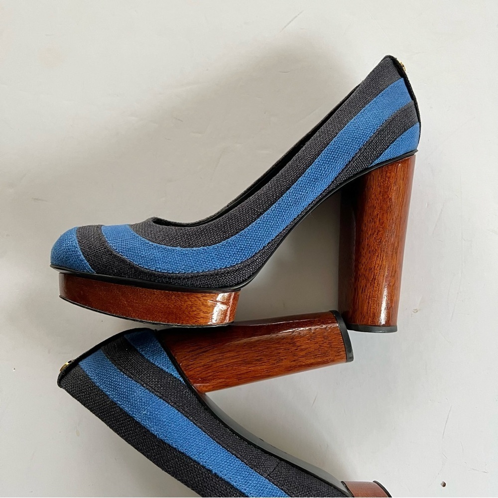 Tory Burch Joelle Blue Striped Wood Platform Wood Heel Fabric Pumps - Picture 14 of 15